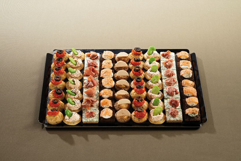 Plateau De Canapes Sales